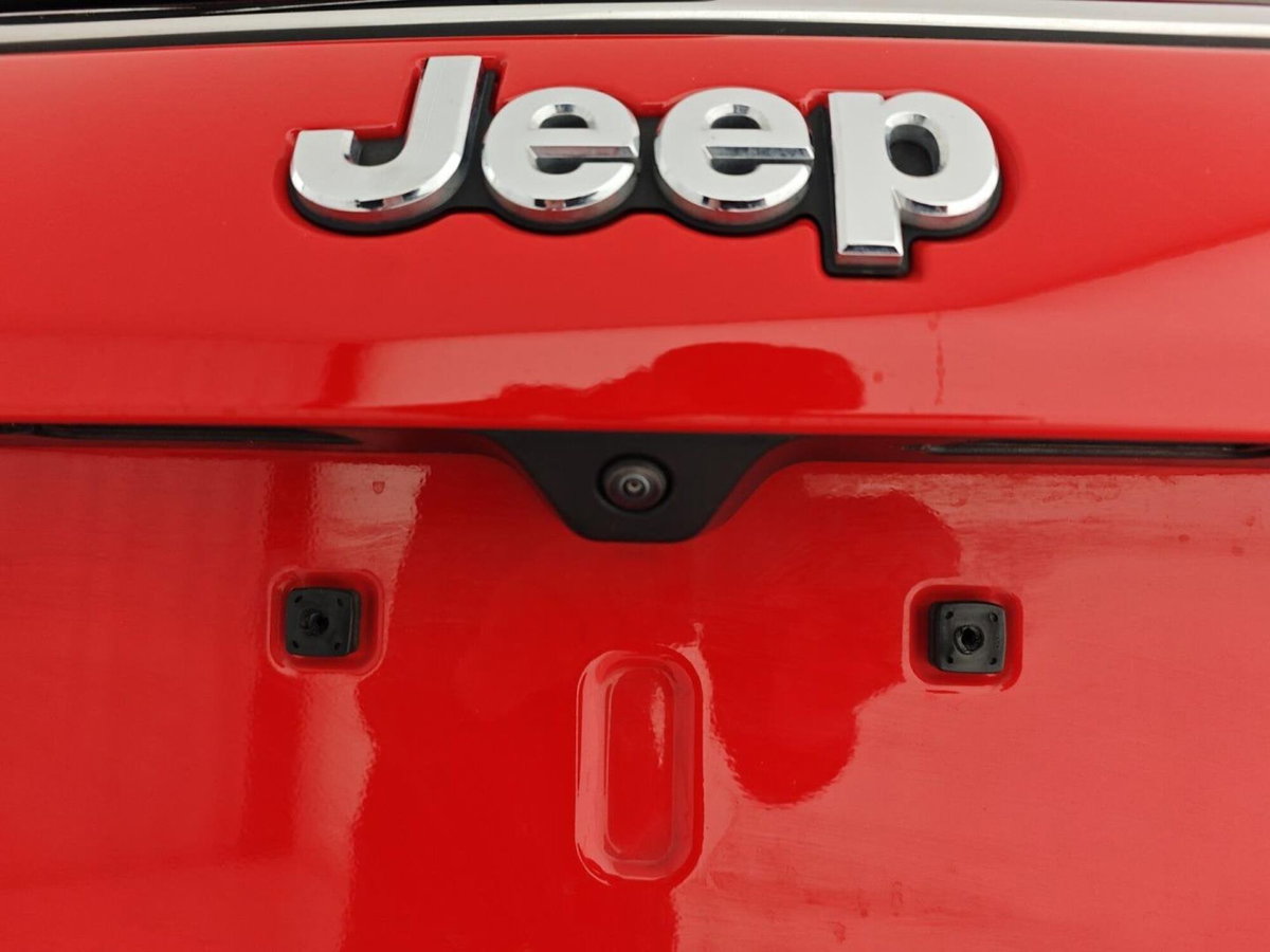 Jeep Compass 1.6 Multijet II 2WD Limited (8)