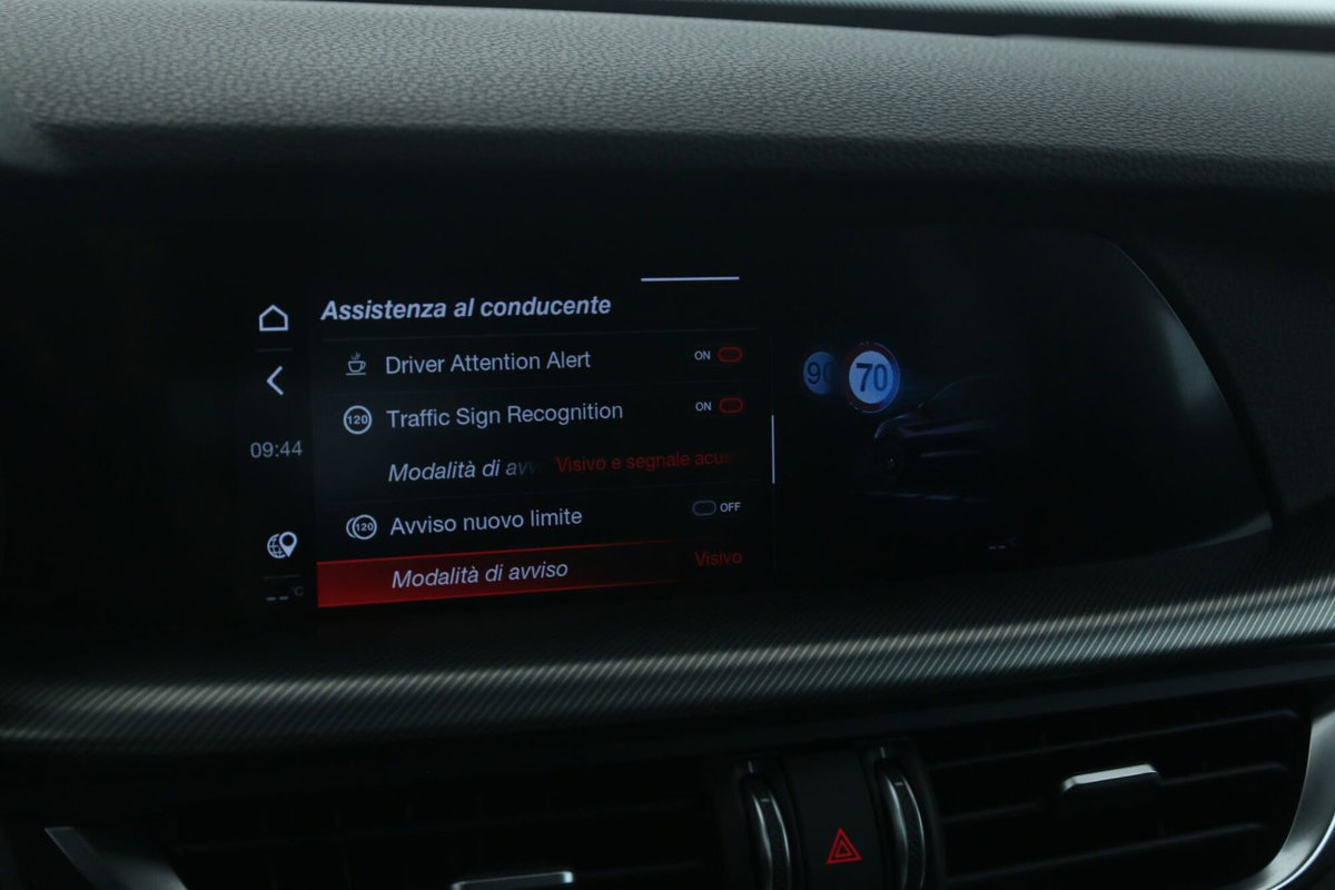Alfa Romeo Stelvio Stelvio 2.2 Turbodiesel 210 CV AT8 Q4 Veloce (14)