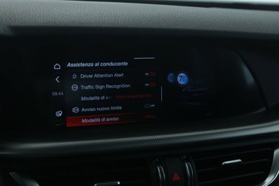 Alfa Romeo Stelvio Stelvio 2.2 Turbodiesel 210 CV AT8 Q4 Veloce (14)