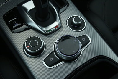 Alfa Romeo Stelvio Stelvio 2.2 Turbodiesel 210 CV AT8 Q4 Veloce (20)