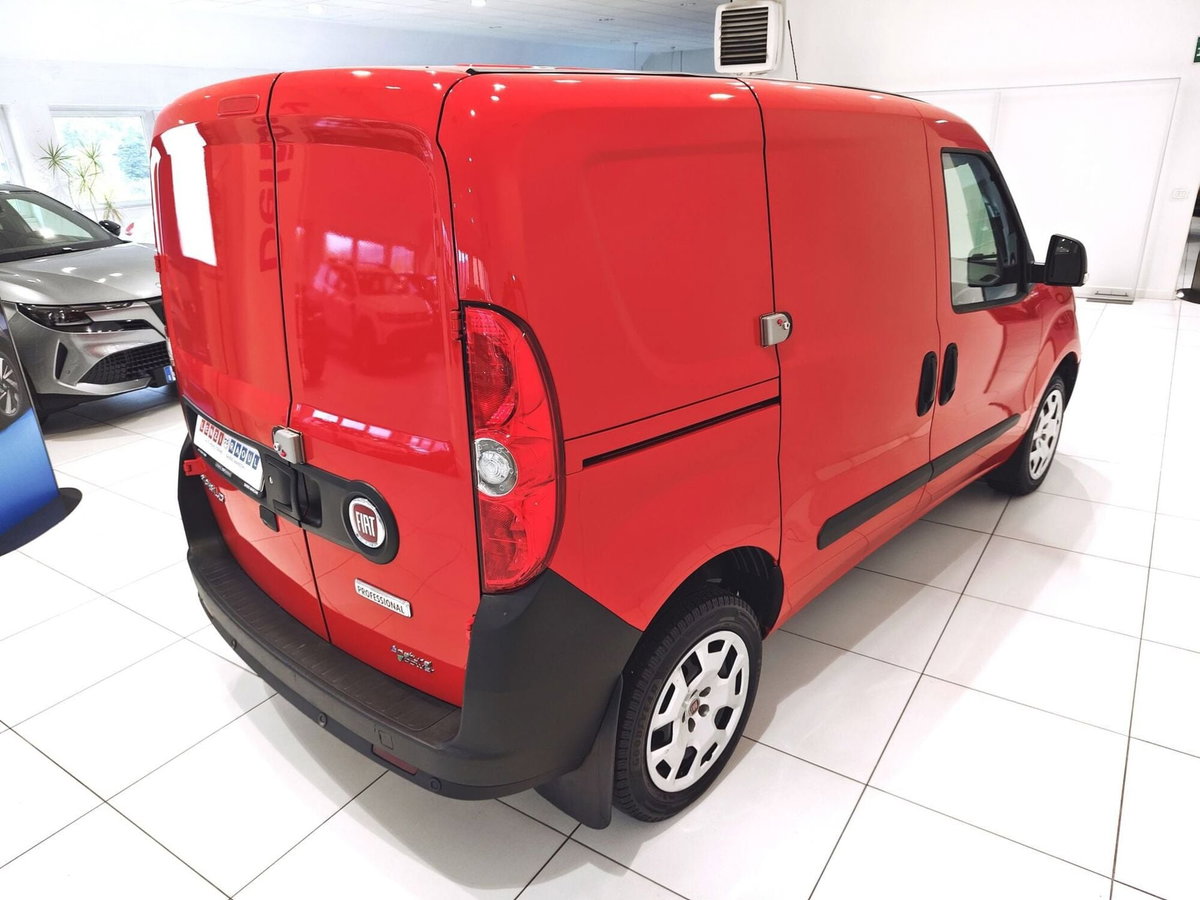 Fiat Doblò Furgone cargo 1.4 tjt n.po. 120cv CH1 Easy (4)