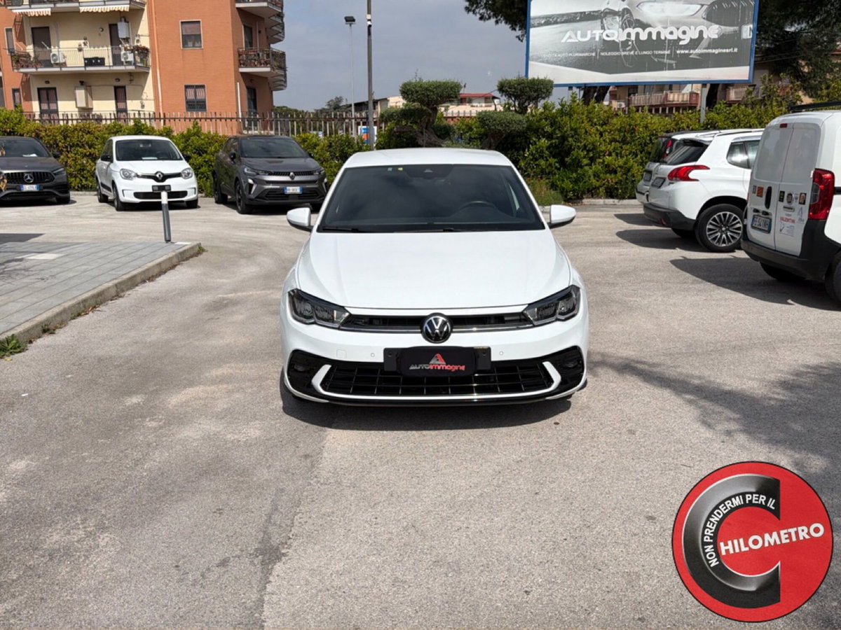 Volkswagen Polo 1.0 TSI 110 CV DSG R-Line (2)