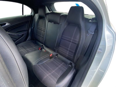 Mercedes-Benz Classe A 180 CDI Automatic Sport (11)