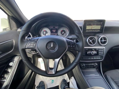 Mercedes-Benz Classe A 180 CDI Automatic Sport (14)