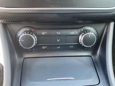 Mercedes-Benz Classe A 180 CDI Automatic Sport (17)