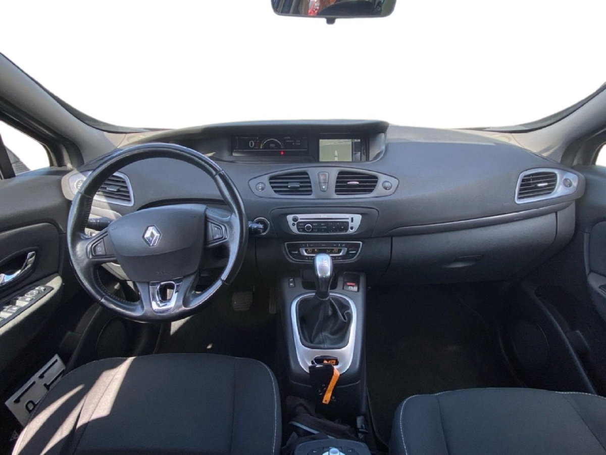 Renault Scénic X-Mod 1.5 dCi 110CV EDC Dynamique (13)