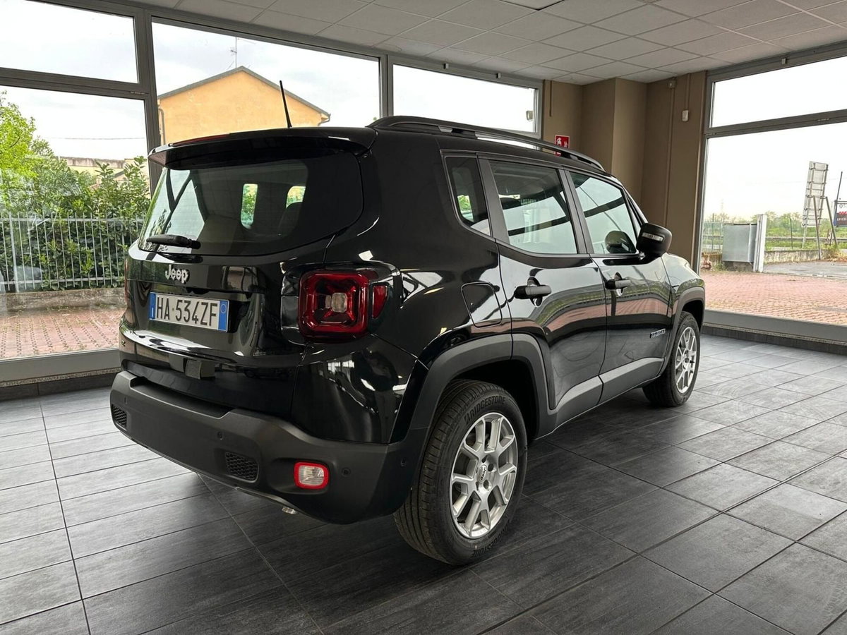 Jeep Renegade 1.5 turbo t4 mhev Altitude 2wd dct (4)