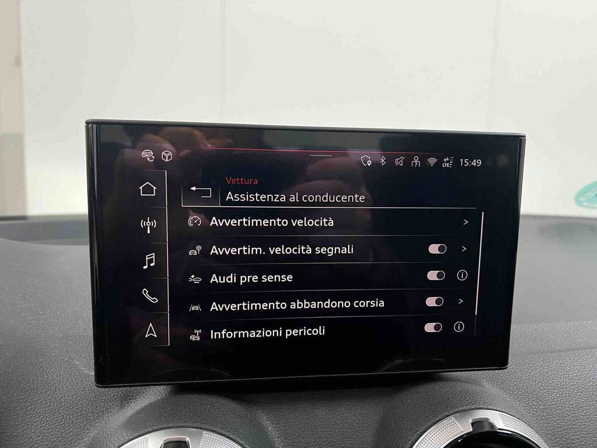 Audi Q2 Q2 30 TDI S line Edition (11)