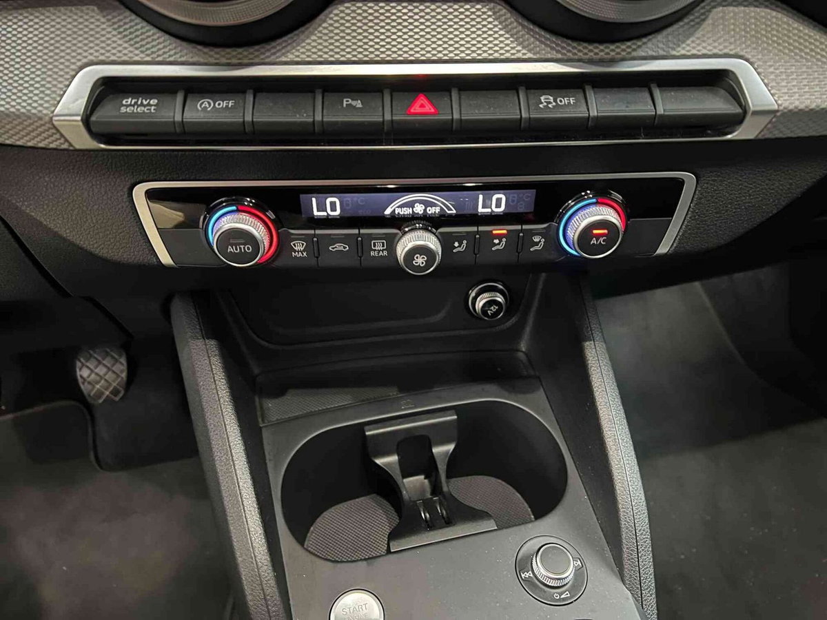 Audi Q2 Q2 30 TDI S line Edition (15)