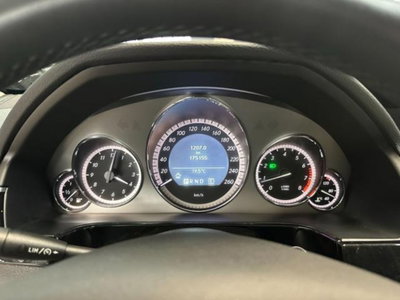 Mercedes-Benz Classe E Station Wagon 200 CGI BlueEFFICIENCY Avantgarde (8)