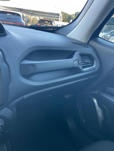 Jeep Renegade 1.6 Mjt 120 CV Limited (16)