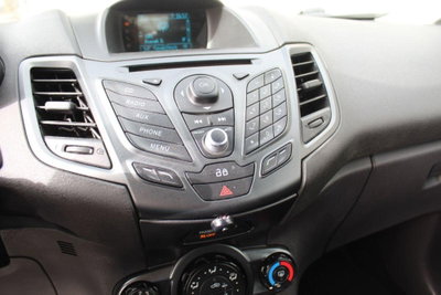 Ford Fiesta 1.4 5 porte Bz.- GPL Titanium (12)