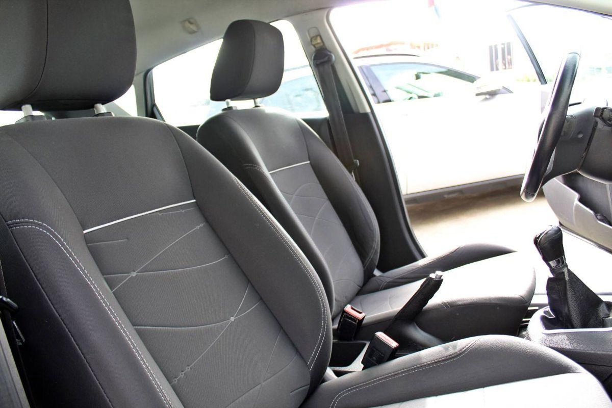 Ford Fiesta 1.4 5 porte Bz.- GPL Titanium (18)