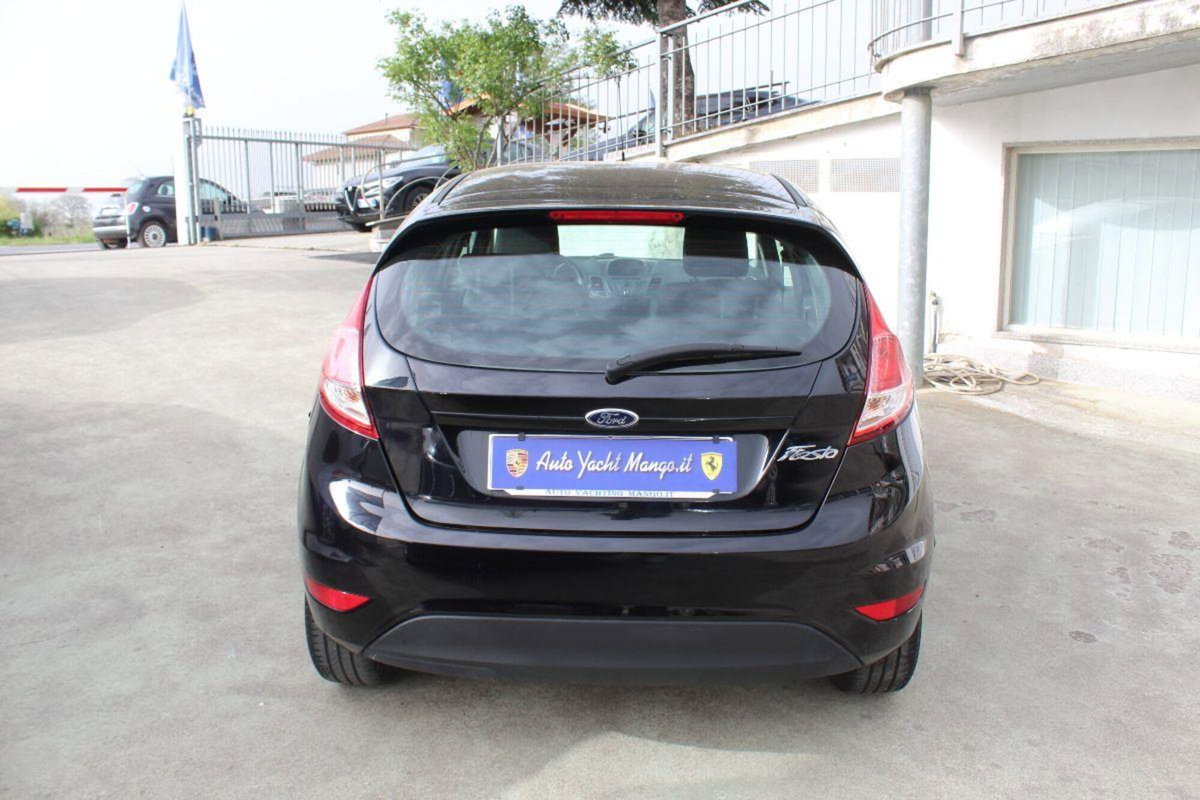 Ford Fiesta 1.4 5 porte Bz.- GPL Titanium (5)