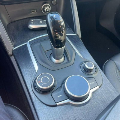 Alfa Romeo Stelvio Stelvio 2.2 Turbodiesel 190 CV AT8 Q4 Super Business (9)