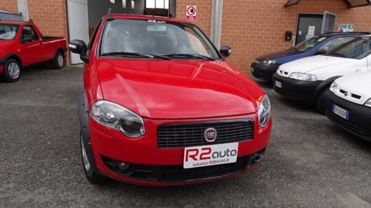 Fiat Strada 1.9 diesel Pick-up (15)