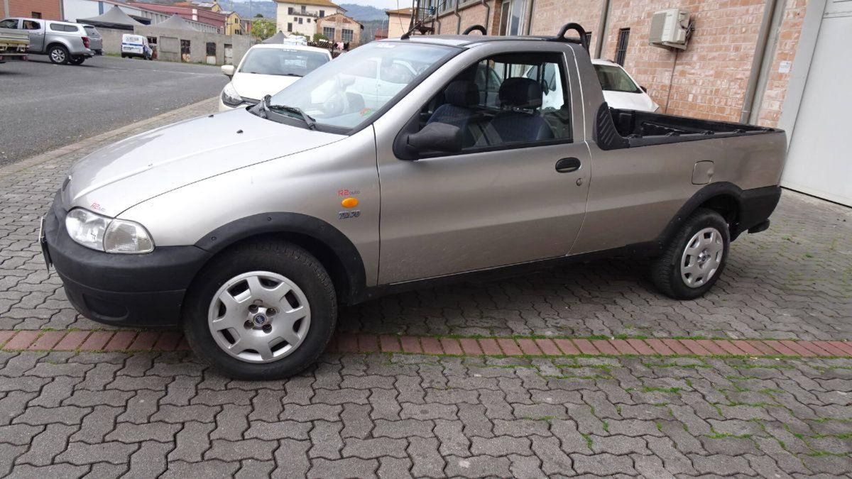 Fiat Strada TD 70 cat Pick-up (3)