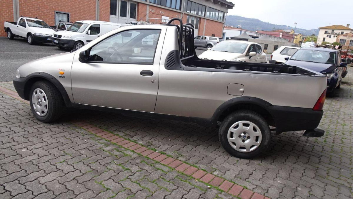 Fiat Strada TD 70 cat Pick-up (4)