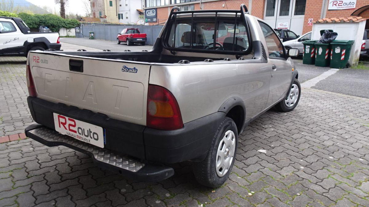 Fiat Strada TD 70 cat Pick-up (7)