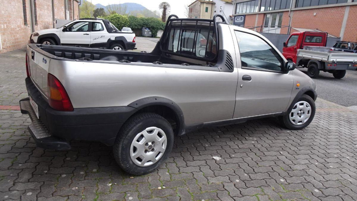 Fiat Strada TD 70 cat Pick-up (8)