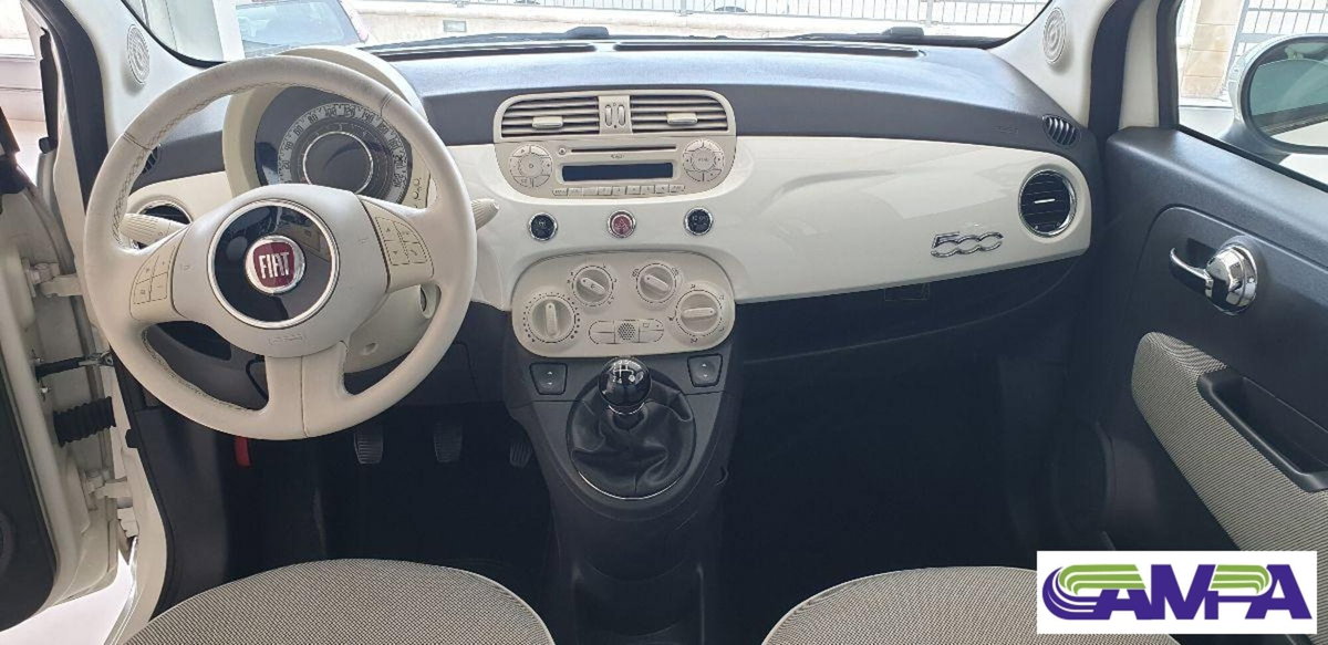 Fiat 500 1.3 Multijet 16V 75 CV Lounge (9)