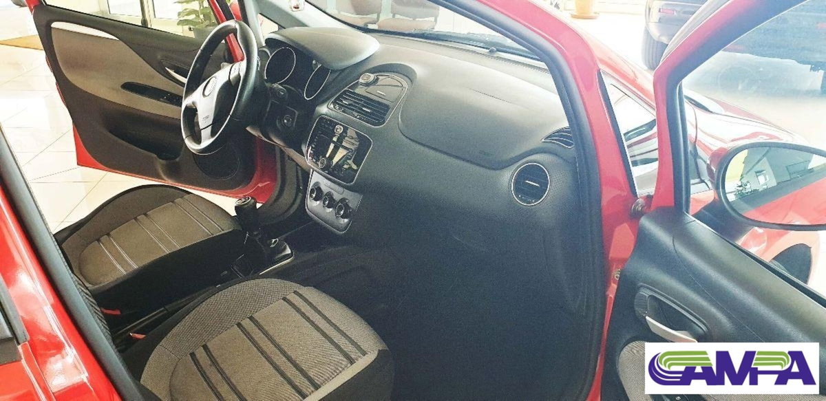 Fiat Punto Evo 1.3 MJT 75 DPF S&S 5p.Van Act. (11)