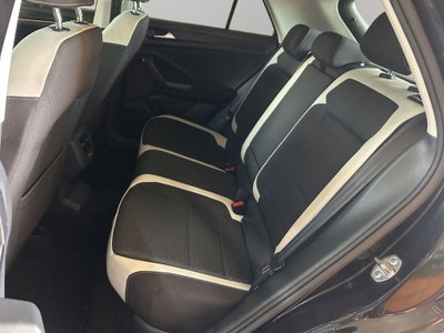 Volkswagen T-Roc 1.6 TDI SCR Advanced BlueMotion Technology (12)