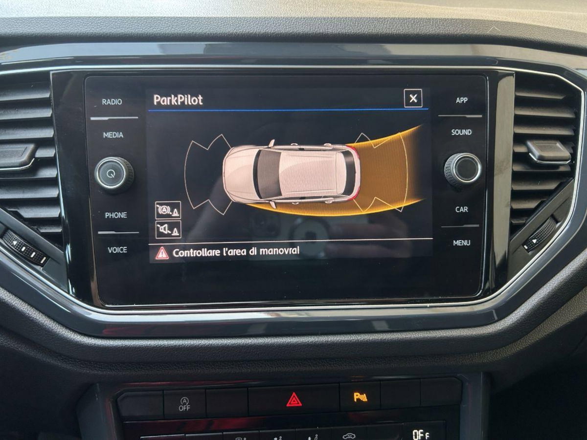 Volkswagen T-Roc 1.6 TDI SCR Advanced BlueMotion Technology (9)