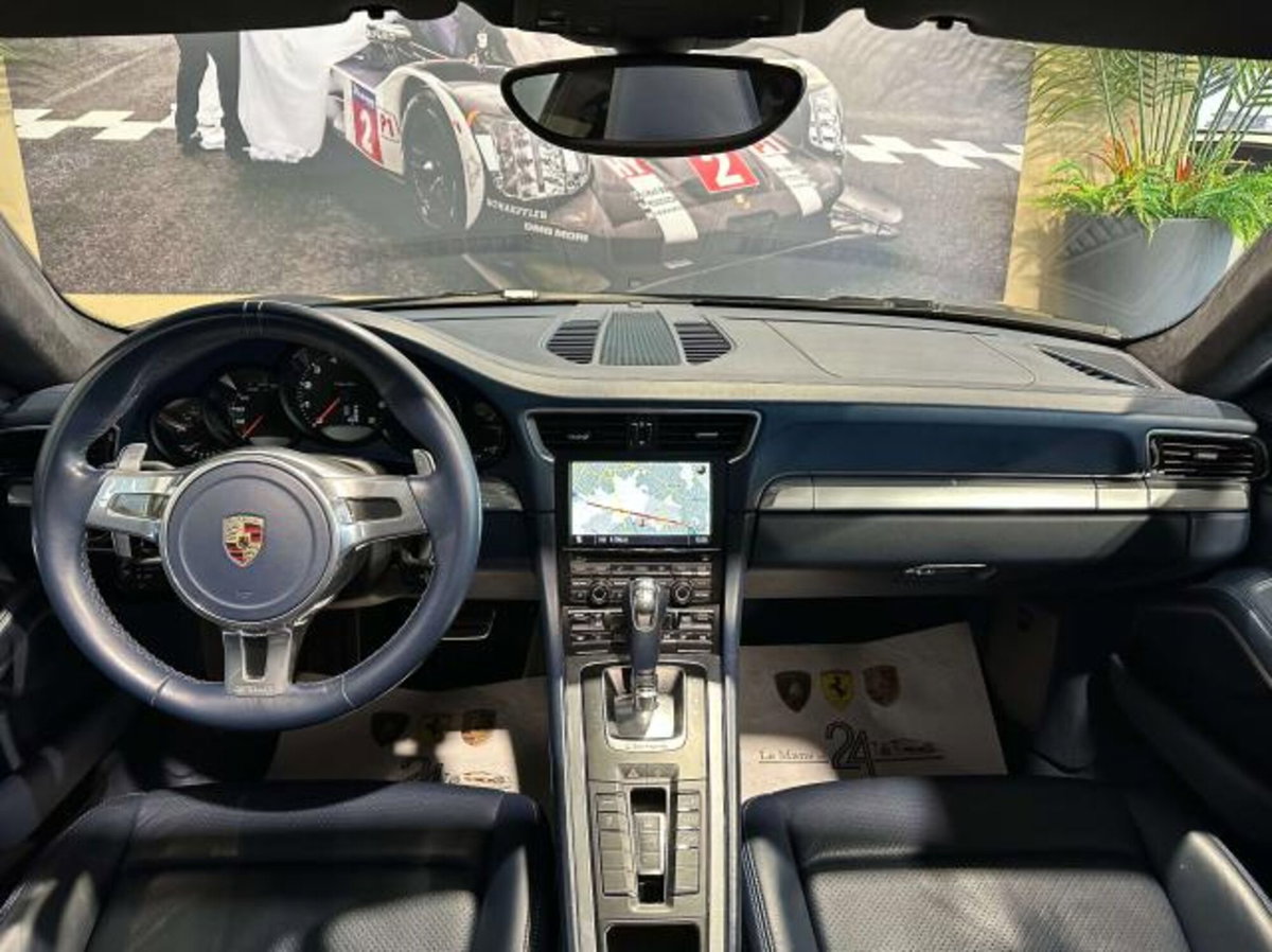 Porsche 911 Coupé 3.4 Carrera (11)