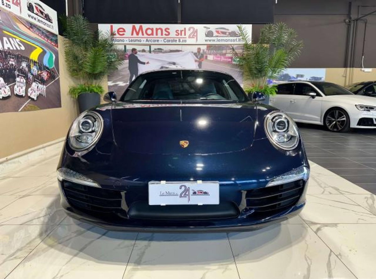 Porsche 911 Coupé 3.4 Carrera (2)