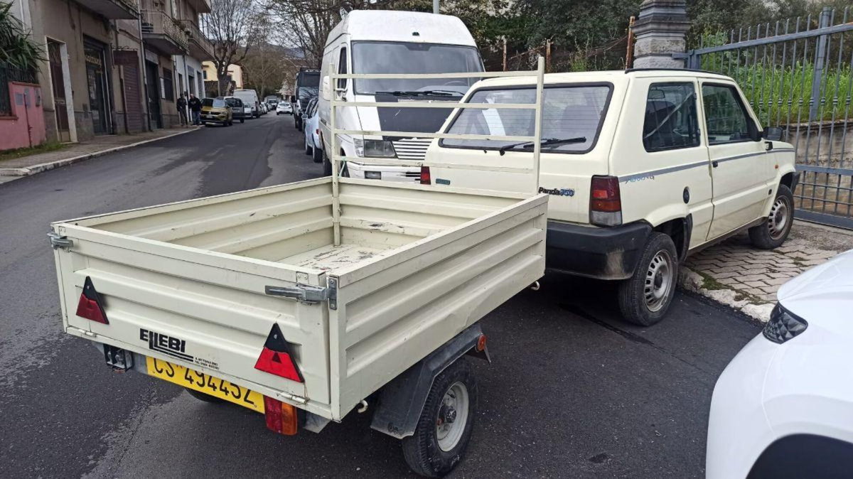 Fiat Panda 750 Young (2)