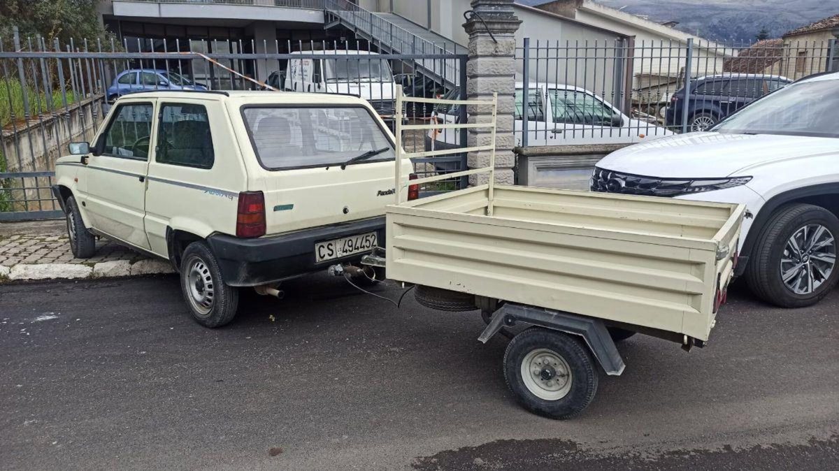 Fiat Panda 750 Young (3)