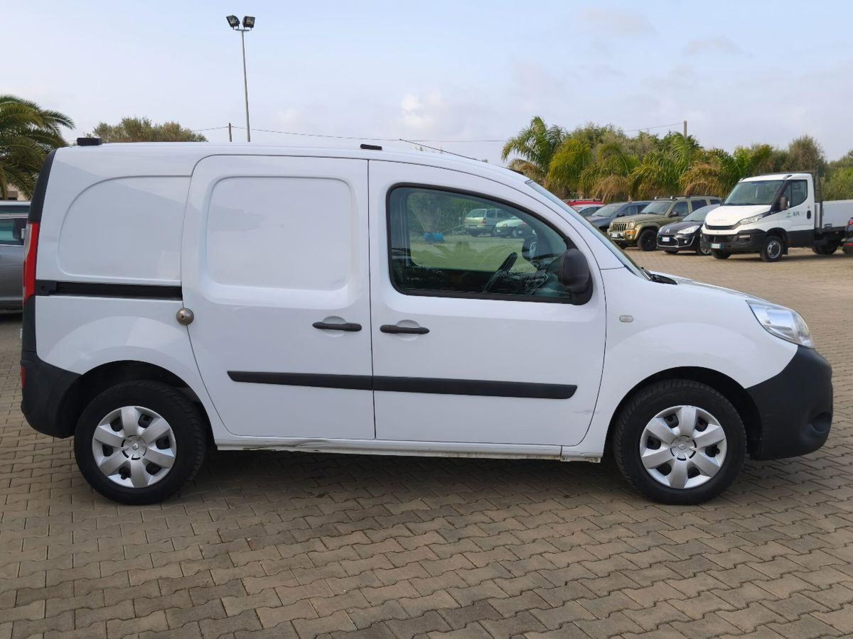 Renault Kangoo 1.5 dCi 90CV F.AP. 4p. Express (5)