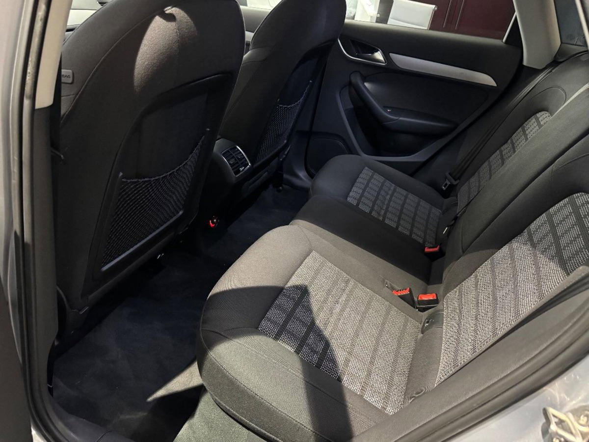 Audi Q3 2.0 TDI 150 CV quattro edition Sport (10)