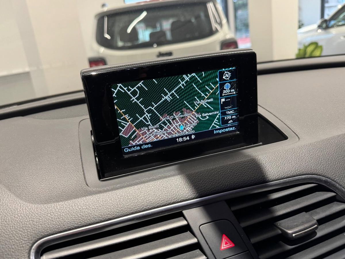 Audi Q3 2.0 TDI 150 CV quattro edition Sport (13)