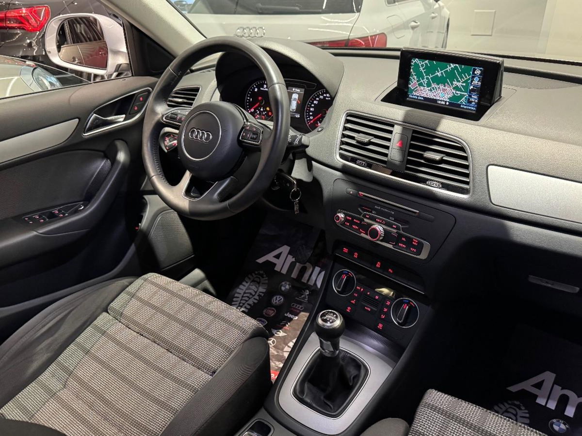 Audi Q3 2.0 TDI 150 CV quattro edition Sport (18)