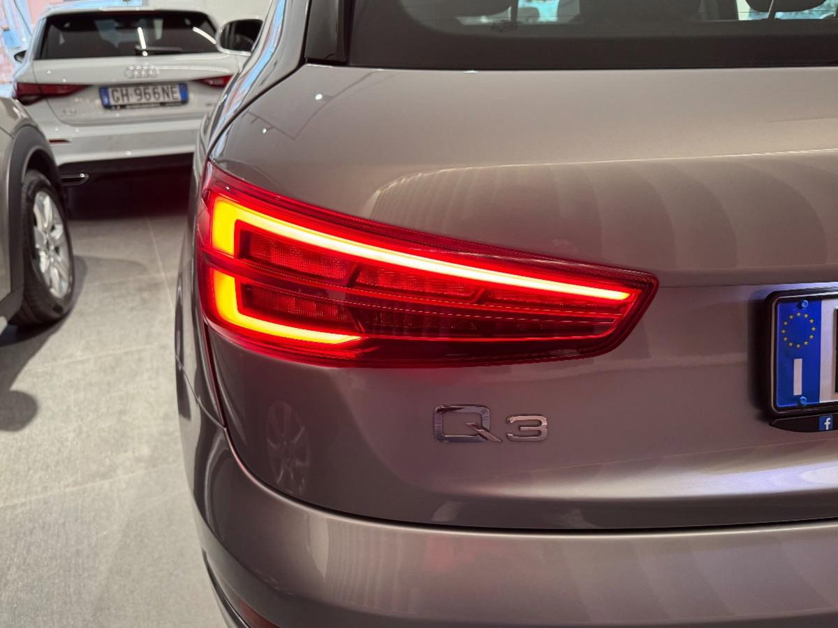 Audi Q3 2.0 TDI 150 CV quattro edition Sport (7)
