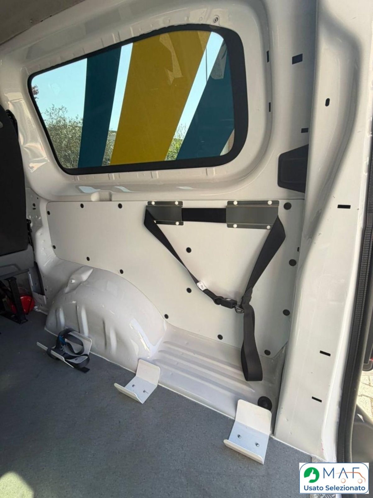 Fiat Scudo 2.0 16V Ambulanza (6)