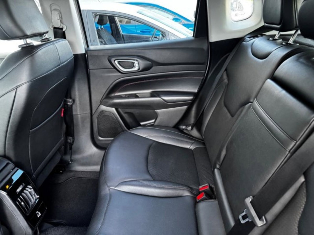 Jeep Compass 1.3 turbo t4 phev Trailhawk 4xe auto (17)