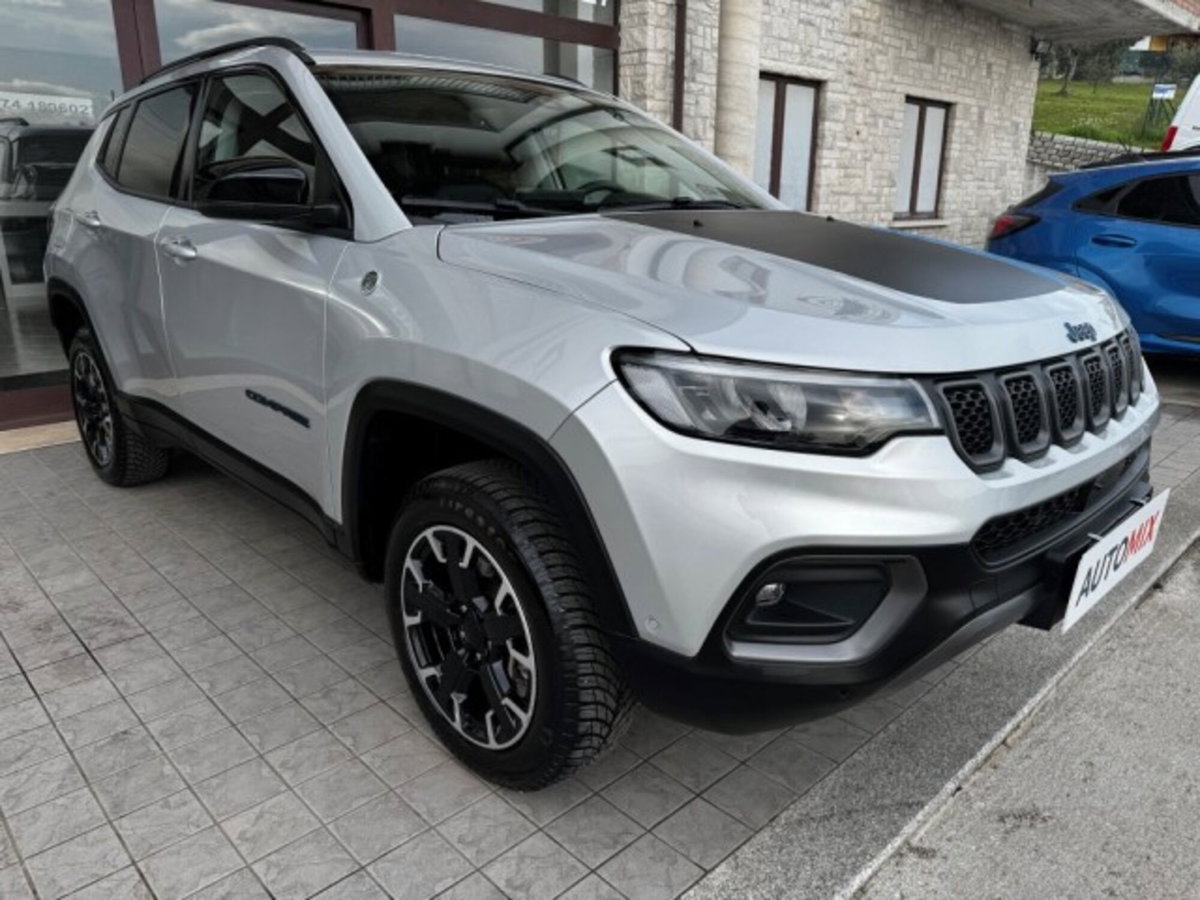 Jeep Compass 1.3 turbo t4 phev Trailhawk 4xe auto (8)
