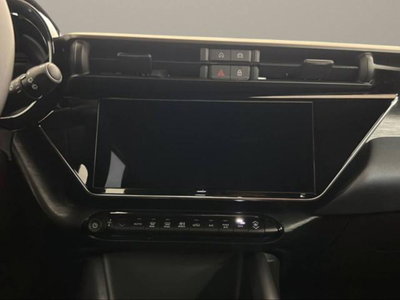 Alfa Romeo Junior elettrica Intensa 156cv (20)