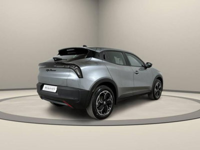 Alfa Romeo Junior elettrica Intensa 156cv (5)