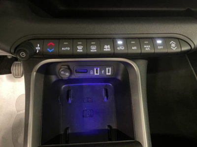 Jeep Avenger 1.2 turbo Summit fwd 100cv (20)