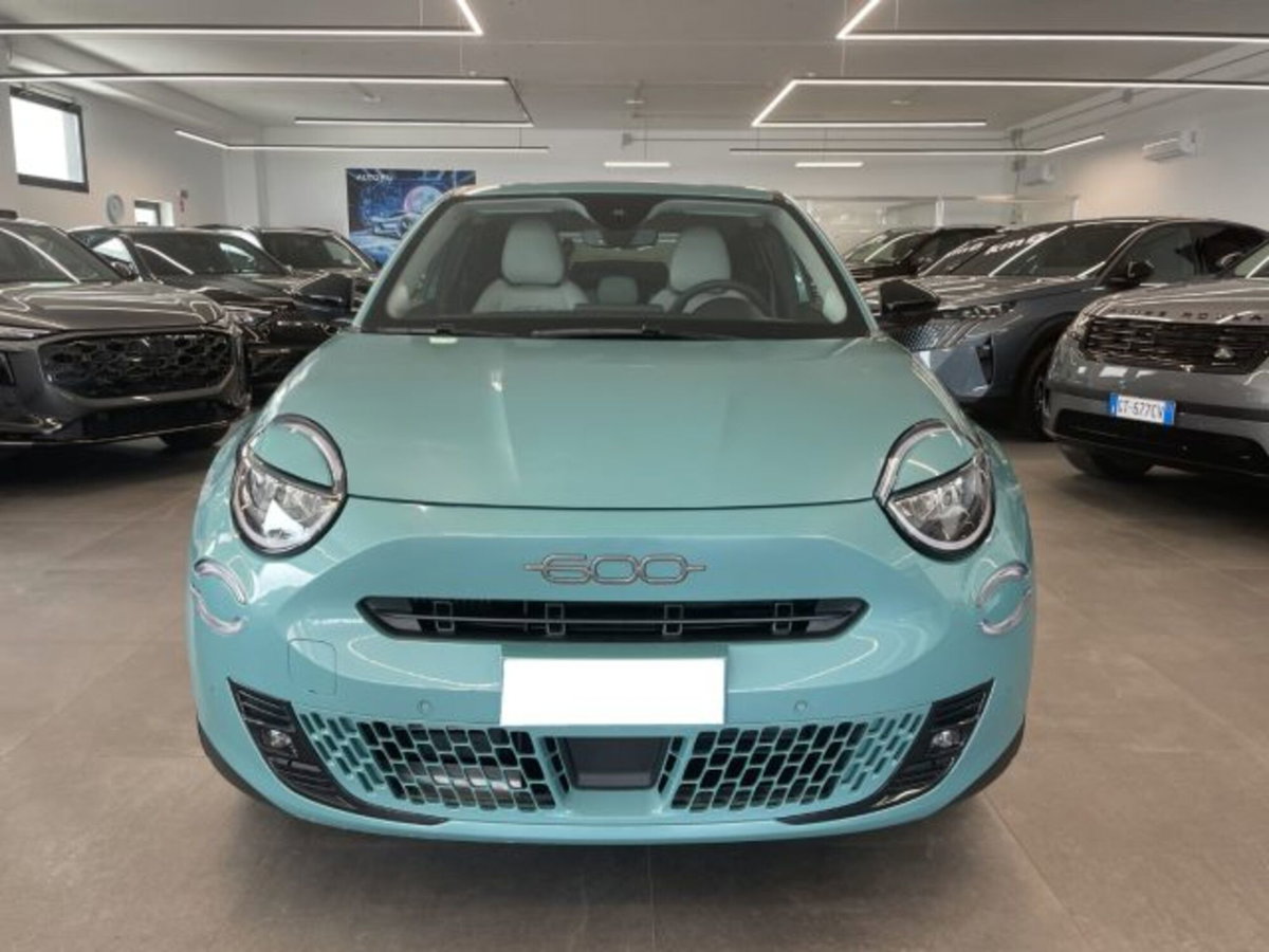 Fiat 600 1.2 hybrid La Prima 110cv auto (4)