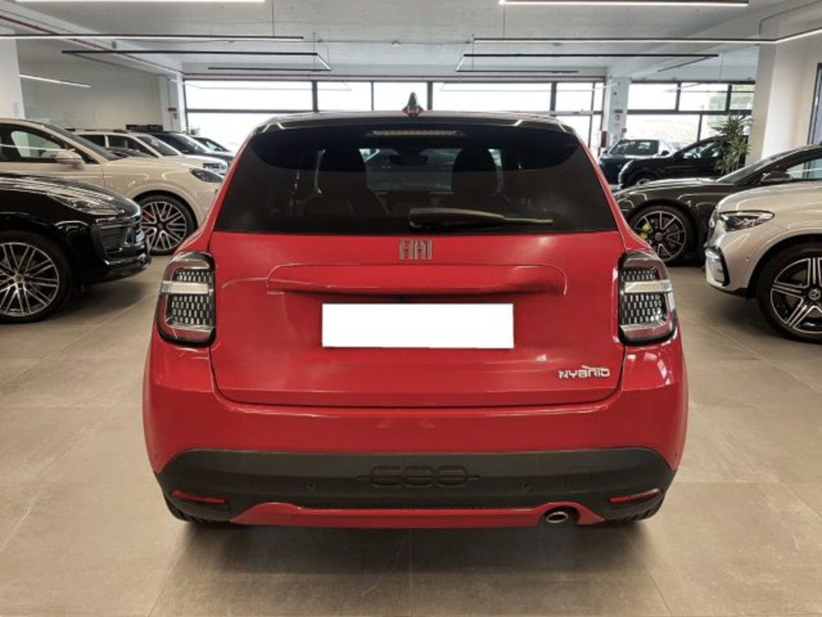 Fiat 600 1.2 hybrid La Prima 110cv auto (4)