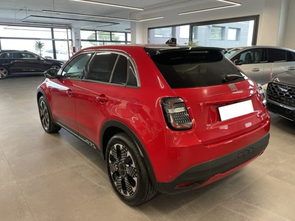 Fiat 600 1.2 hybrid La Prima 110cv auto (6)