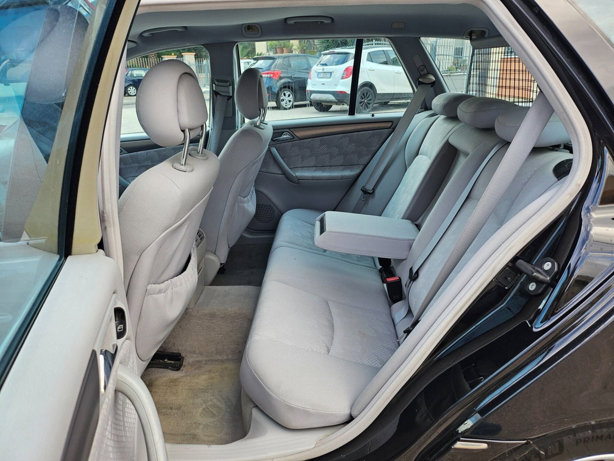 Mercedes-Benz Classe C Station Wagon 220 CDI cat Avantgarde Kubanite (10)