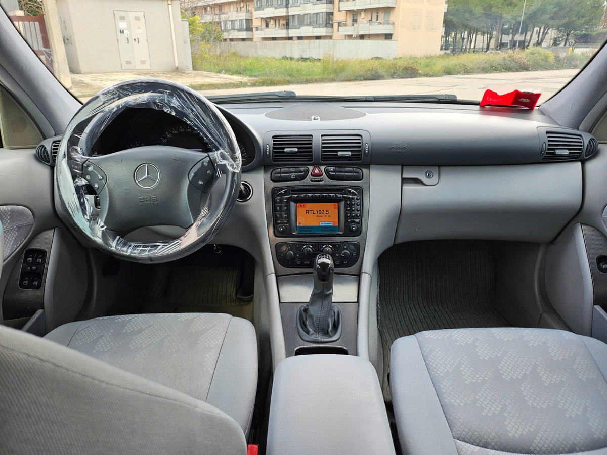 Mercedes-Benz Classe C Station Wagon 220 CDI cat Avantgarde Kubanite (7)