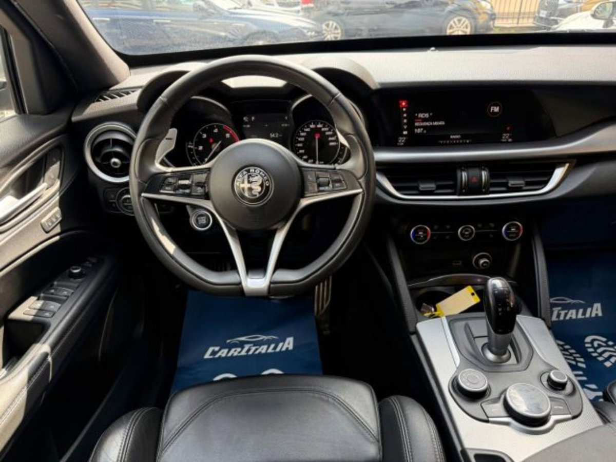 Alfa Romeo Stelvio Stelvio 2.2 Turbodiesel 210 CV AT8 Q4 Executive (13)