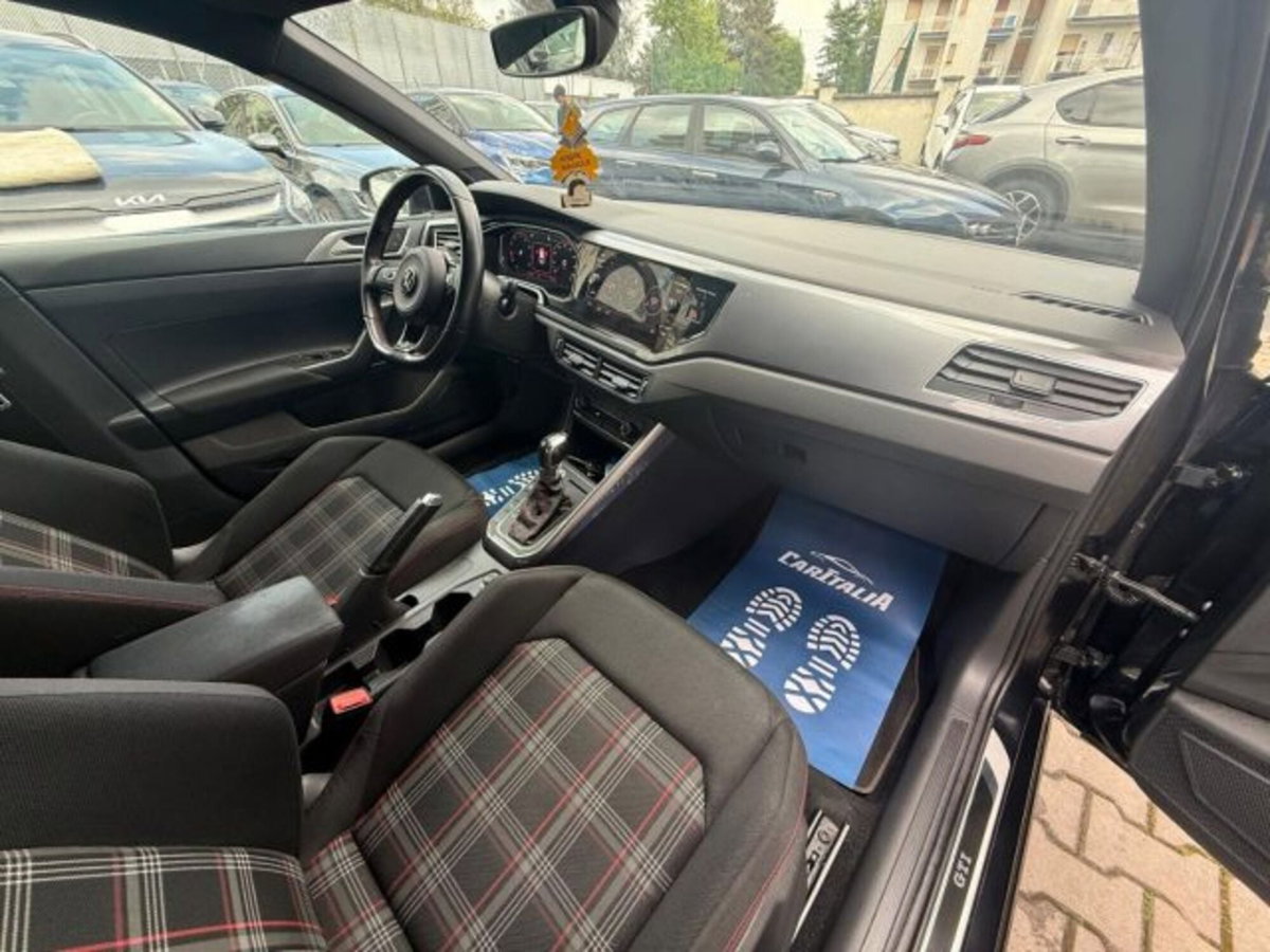 Volkswagen Polo 2.0 TSI DSG GTI BlueMotion Technology (11)